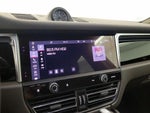 2023 Macan Thumbnail 16