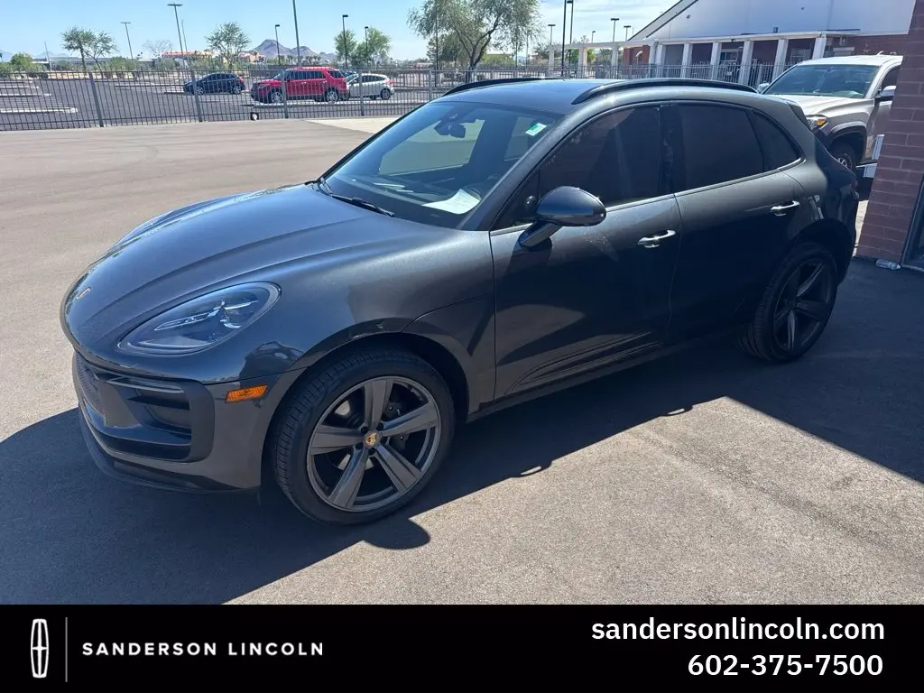 2023 Porsche Macan