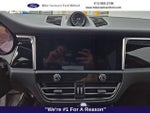 2024 Macan Thumbnail 9