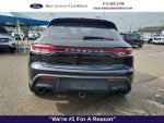 2024 Macan Thumbnail 4