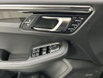 2026 Macan Thumbnail 11