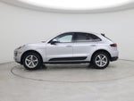2017 Macan Thumbnail 3