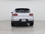 2017 Macan Thumbnail 6