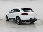 2017 Macan Thumbnail 2