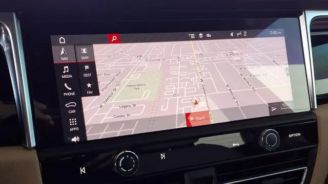 2023 Porsche Macan Base