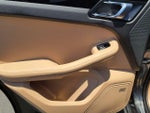 2023 Macan Thumbnail 11