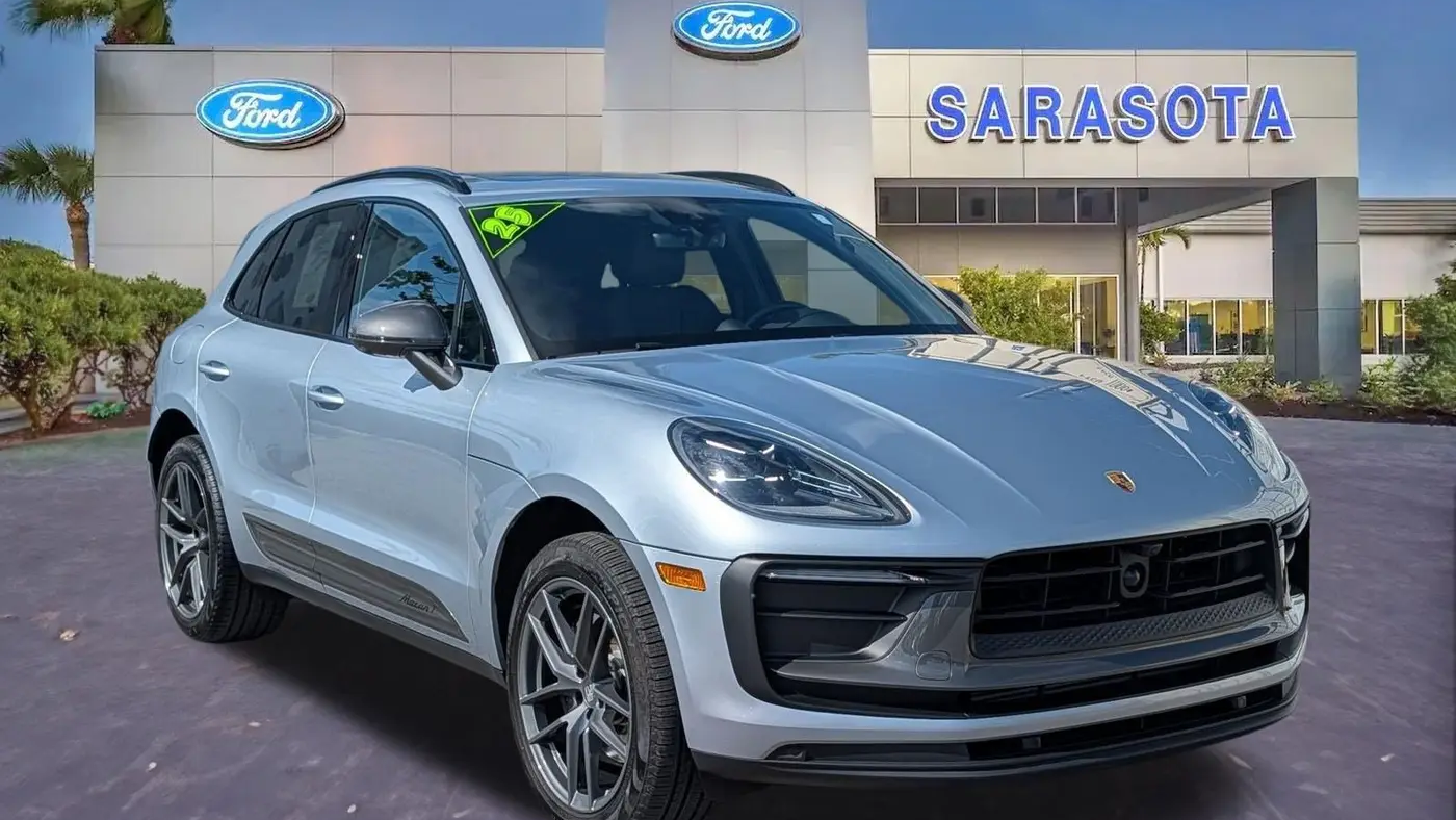 Preowned 2025 Porsche Macan Base for Sale