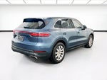 2019 Cayenne Thumbnail 4