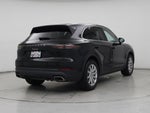 2019 Cayenne Thumbnail 8