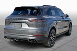 2019 Cayenne Thumbnail 11