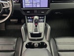2021 Cayenne Thumbnail 18