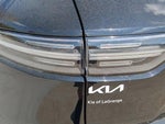 2022 Cayenne Thumbnail 10