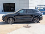 2022 Cayenne Thumbnail 12