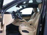 2022 Cayenne Thumbnail 22