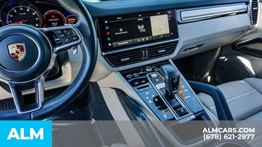 2023 Porsche Cayenne Base