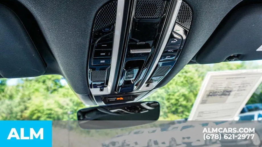 2023 Porsche Cayenne Base