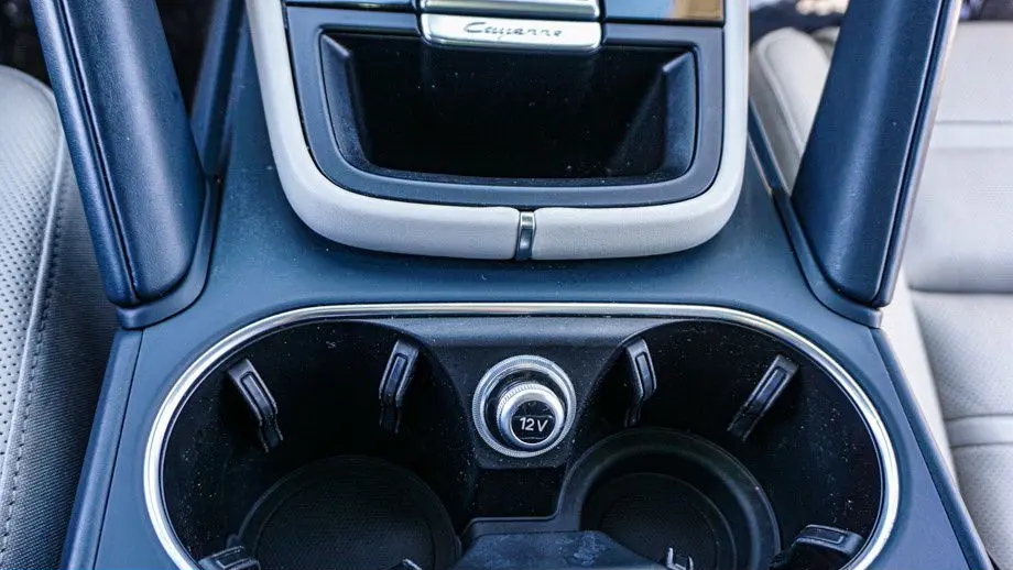 2023 Porsche Cayenne Base