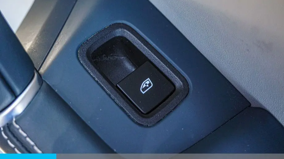 2023 Porsche Cayenne Base