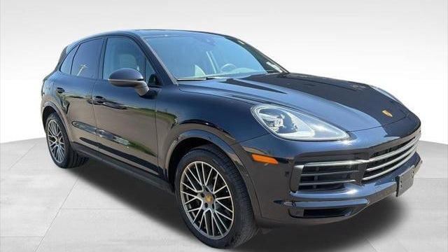 Preowned 2023 Porsche Cayenne Platinum Edition for Sale