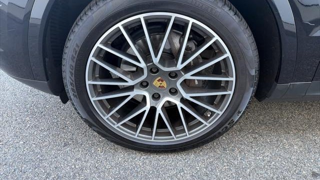 2020 Porsche Cayenne Base