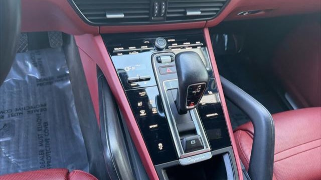 2020 Porsche Cayenne Base