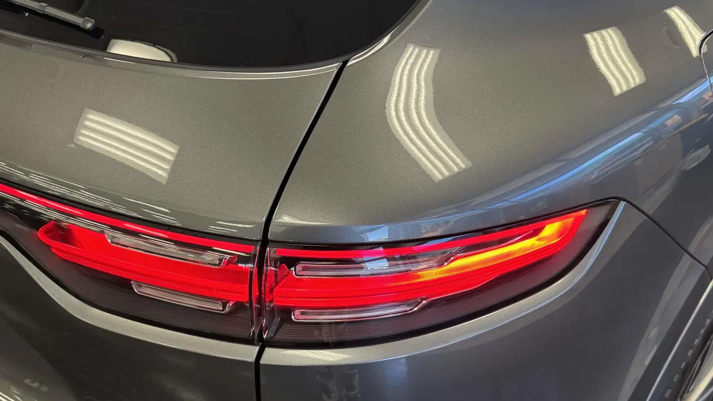 2023 Porsche Cayenne Base