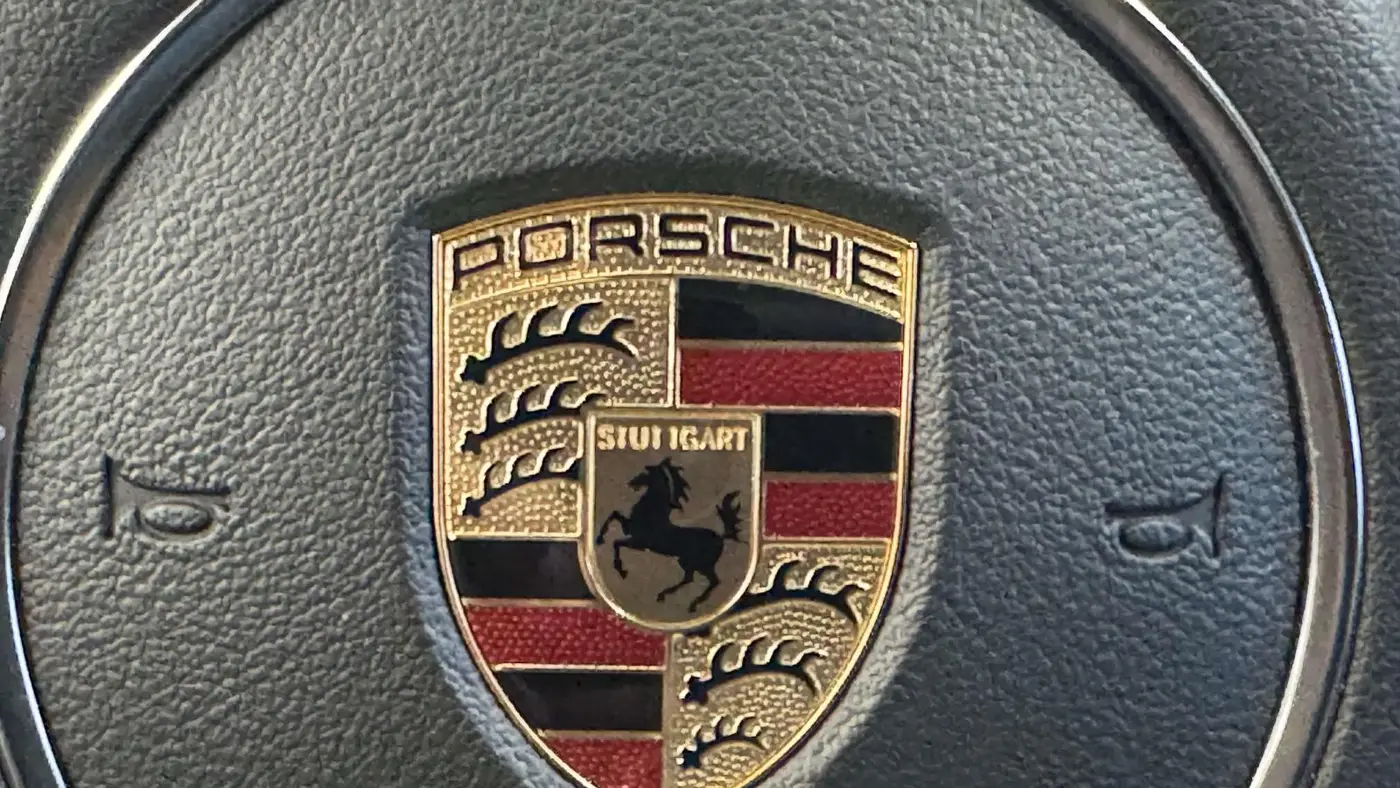 2023 Porsche Cayenne Base