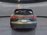 2023 Cayenne Thumbnail 32