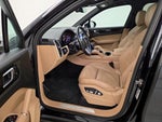 2019 Cayenne Thumbnail 10