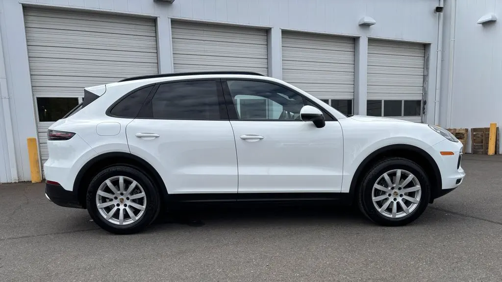 2019 Porsche Cayenne Base