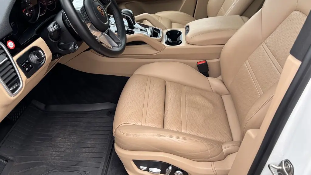 2019 Porsche Cayenne Base