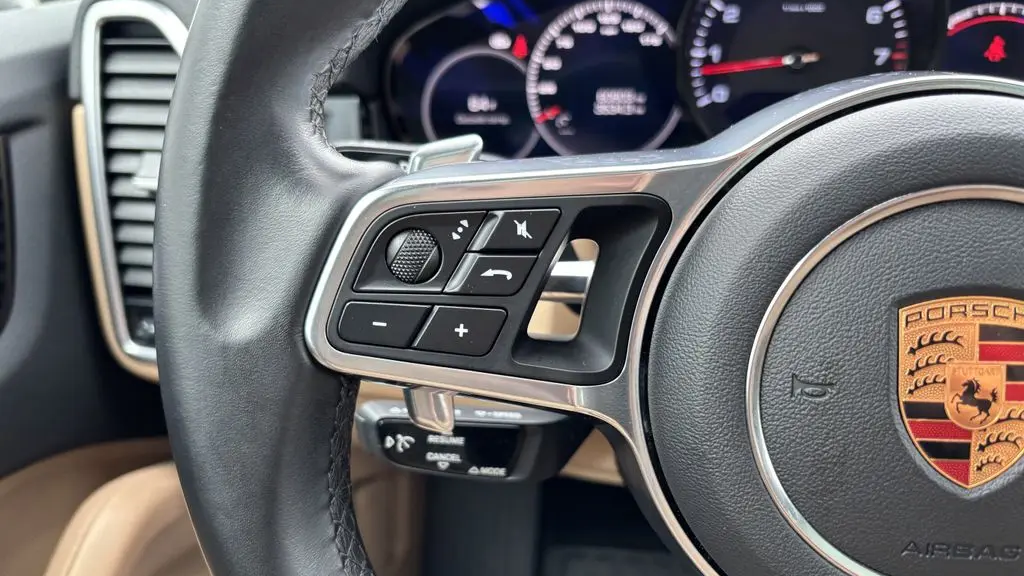2019 Porsche Cayenne Base