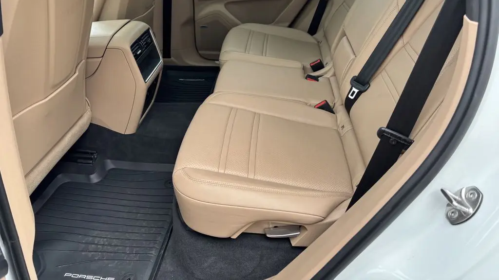 2019 Porsche Cayenne Base