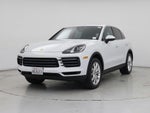 2019 Cayenne Thumbnail 4