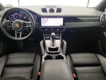 2019 Cayenne Thumbnail 9