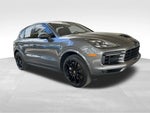 2022 Cayenne Thumbnail 2
