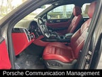 2022 Cayenne Thumbnail 5