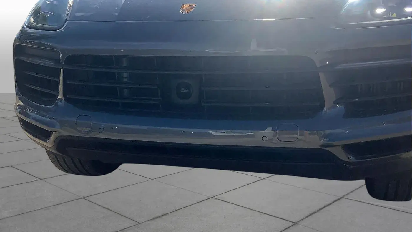 2022 Porsche Cayenne Base