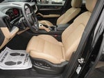 2025 Cayenne Thumbnail 9