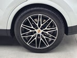 2025 Cayenne Thumbnail 24