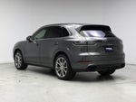 2020 Cayenne Thumbnail 2