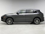 2020 Cayenne Thumbnail 3