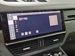 2020 Cayenne Thumbnail 16