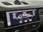 2020 Cayenne Thumbnail 17