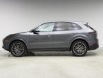 2021 Cayenne Thumbnail 3