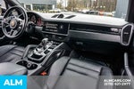 2022 Cayenne Thumbnail 24