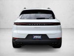 2025 Cayenne Thumbnail 9