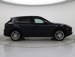 2020 Cayenne Thumbnail 7