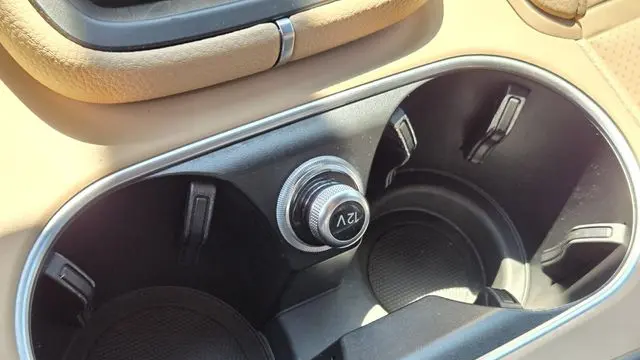 2022 Porsche Cayenne Base