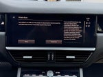 2023 Cayenne Thumbnail 17